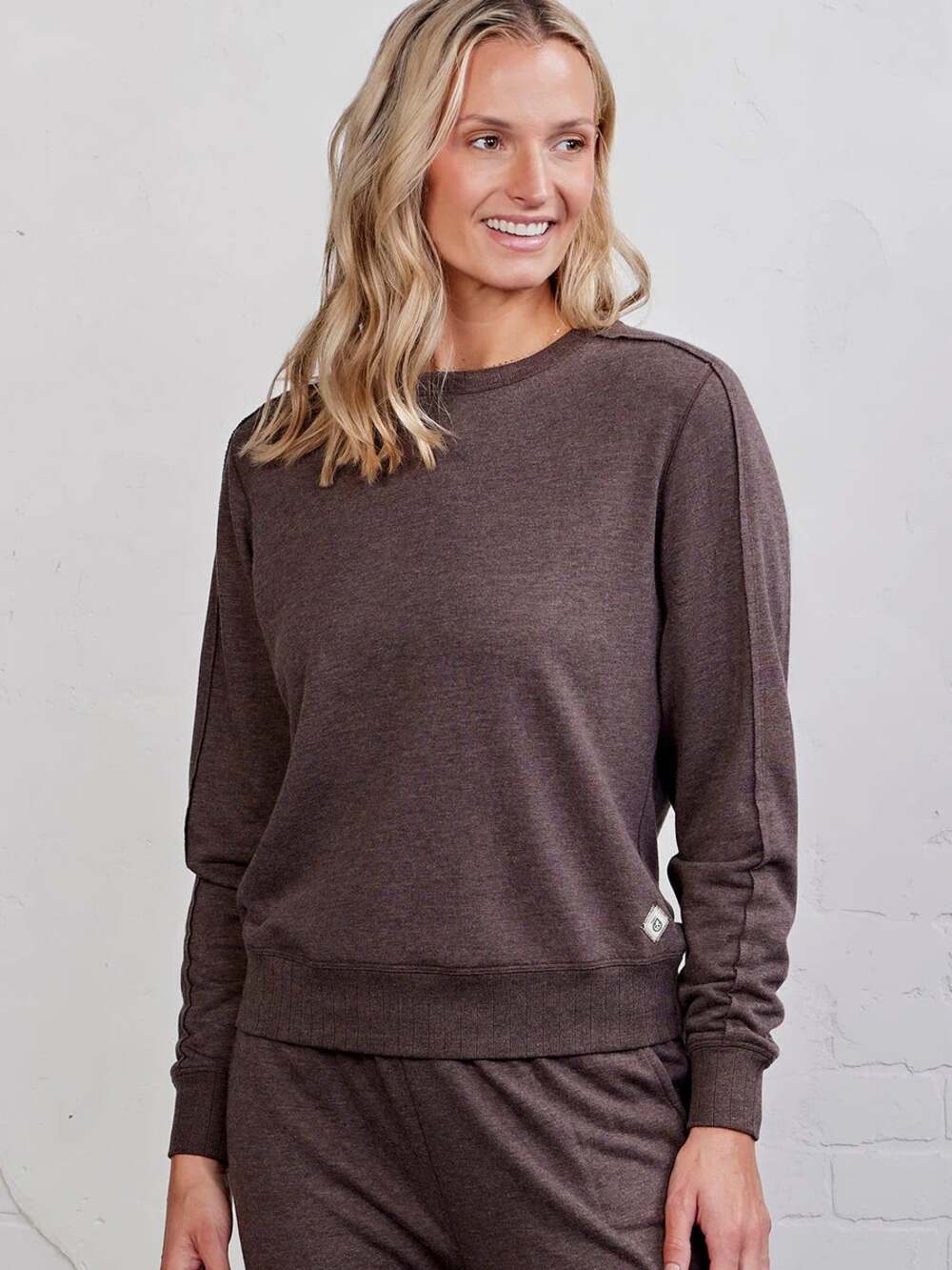 Tasc Brown Stadium French Terry Sweatshirt Sz.L NWT